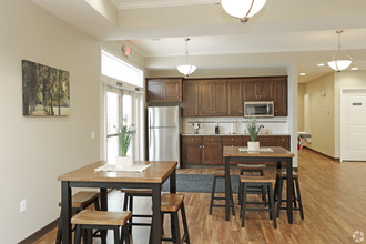 Chapel Ridge Townhomes in Lee's Summit, MO - Foto de edificio - Interior Photo