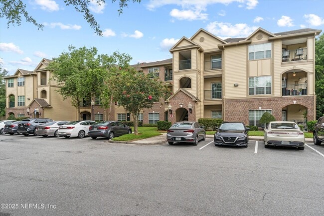 property at 7800 Point Meadows Dr