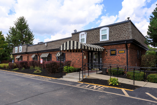 Maison Gardens in Indianapolis, IN - Foto de edificio - Building Photo