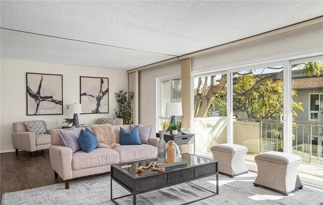 1745 Maple Ave in Torrance, CA - Building Photo - Building Photo