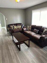 2332 Fordham St photo'