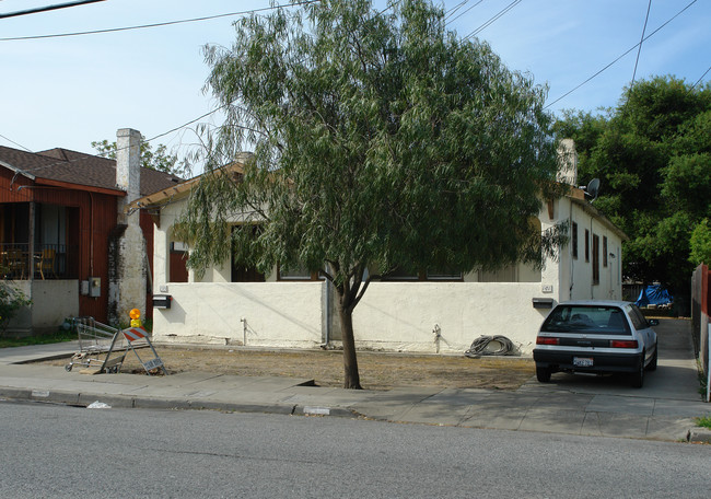 139-141 N Humboldt St in San Mateo, CA - Building Photo - Building Photo