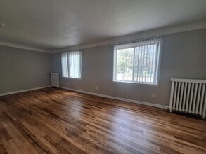 20948 Ridgemont Rd in Harper Woods, MI - Building Photo - Building Photo