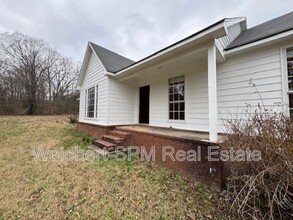 250 Howard Dr in Moscow, TN - Building Photo - Building Photo