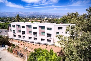 517 W Figueroa St, Unit 4 in Santa Barbara, CA - Building Photo