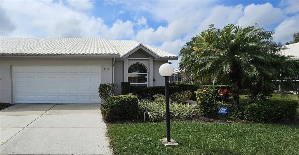 5436 Kelly Dr in Sarasota, FL - Building Photo