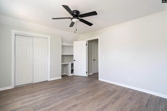 9 Candlewood Ln in Columbia, SC - Building Photo - Building Photo