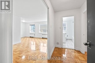 69 Old Mill Terrace in Toronto, ON - Building Photo - Building Photo