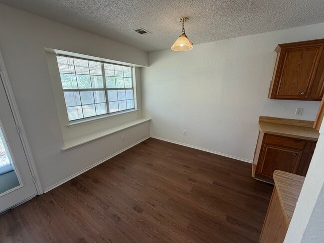 property at 1013 Shadybrook Ln