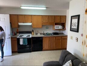 202 10th St N, Unit 200 in La crosse, WI - Foto de edificio - Building Photo