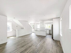 3654 SE 67th Ave in Portland, OR - Building Photo - Building Photo