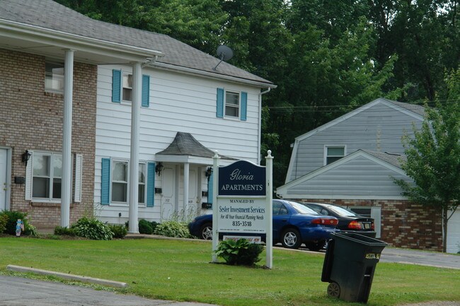 1425-1439 W Grandview Blvd in Erie, PA - Foto de edificio - Building Photo