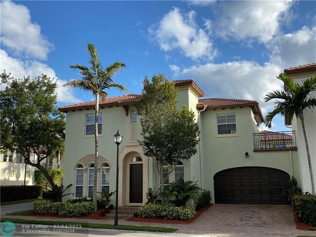 105 Via Floresta Dr in Boca Raton, FL - Building Photo - Building Photo