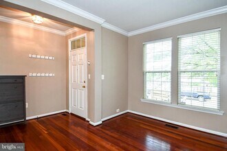 13039 Quate Ln in Woodbridge, VA - Building Photo - Building Photo