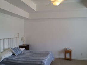 2326 Sea Shell Rd in Virginia Beach, VA - Building Photo - Building Photo
