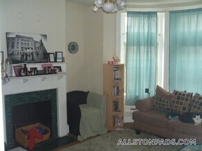 67 Harvard Ave in Boston, MA - Foto de edificio - Building Photo