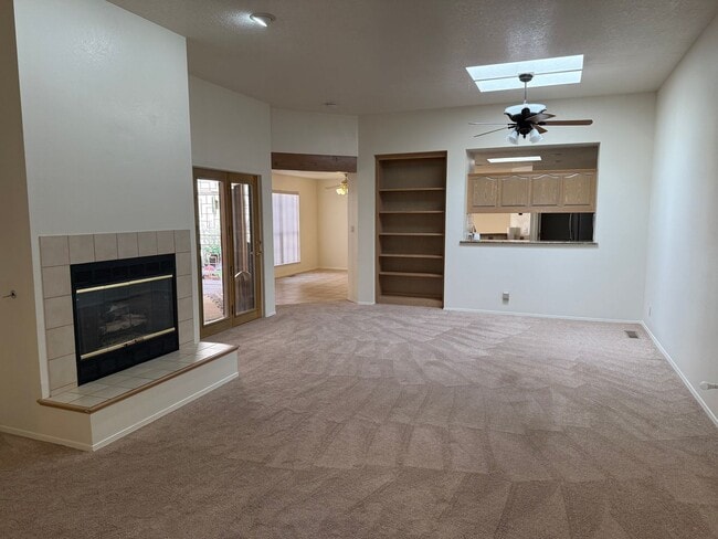 11028 Academy Ridge Rd NE in Albuquerque, NM - Building Photo - Building Photo