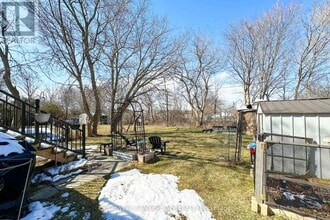 230 Annis St in Oshawa, ON - Building Photo - Building Photo