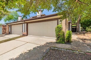2013 Three Stars Rd in Edmond, OK - Building Photo