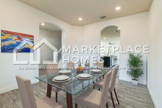 2426 Valdes Dr in Merced, CA - Building Photo - Building Photo