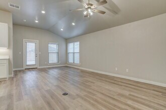 1630 143rd St in Lubbock, TX - Building Photo - Building Photo