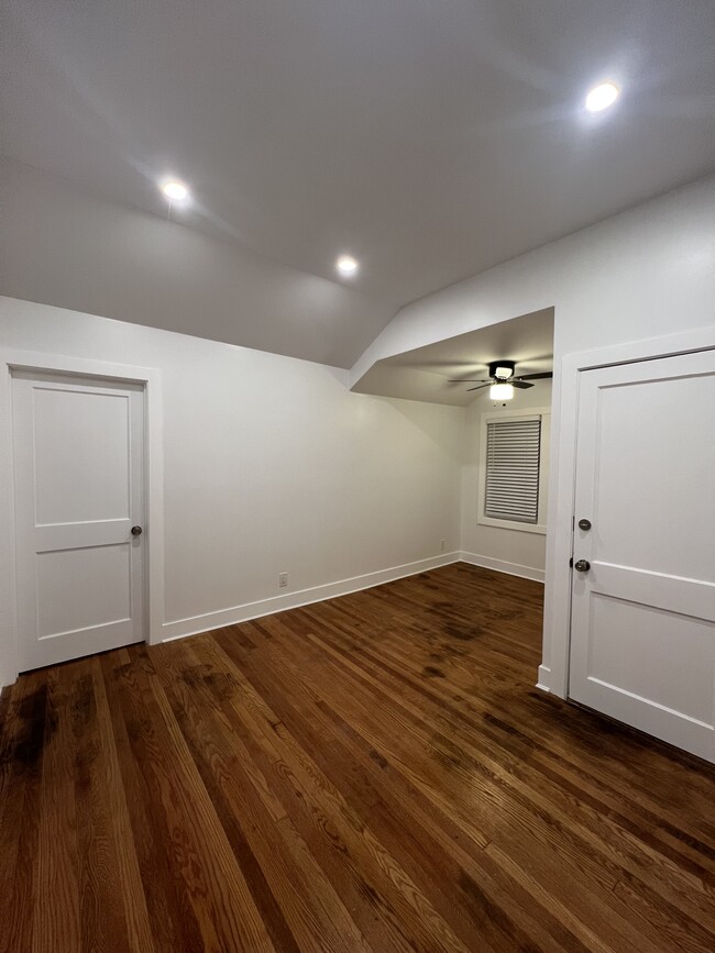 5 Kenwood Ave, Unit #2