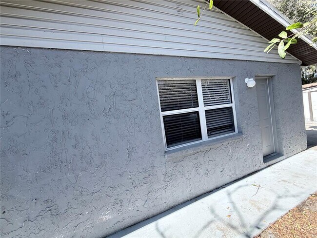 2240 Jungle St in Lakeland, FL - Building Photo - Building Photo