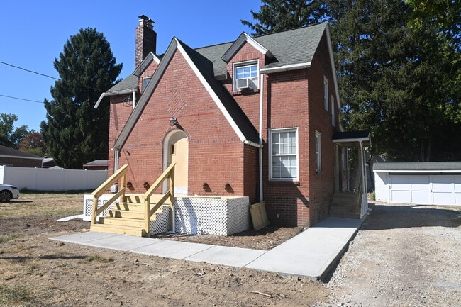 property at 1022 Brittain Rd