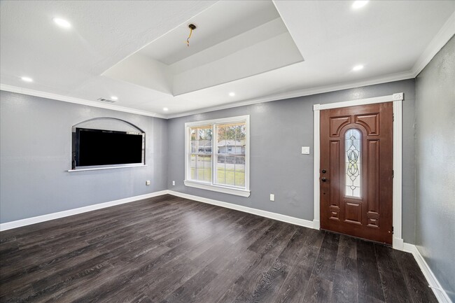 1900 Oregon St in Baytown, TX - Building Photo - Building Photo