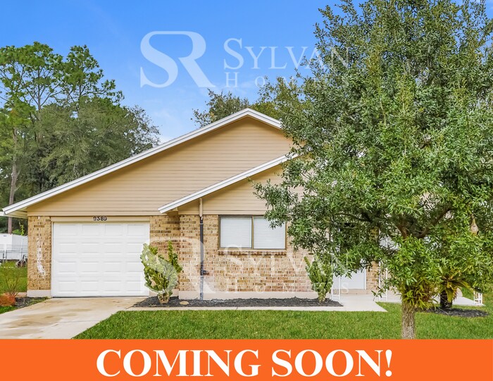 8389 Finwood Ave in Jacksonville, FL - Building Photo