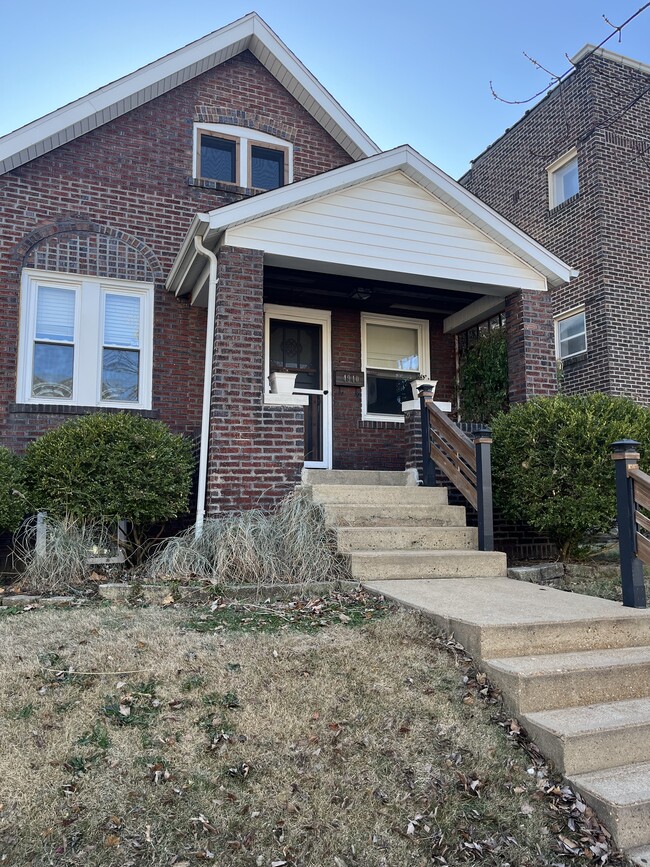 4940 Walsh St in St. Louis, MO - Building Photo - Building Photo