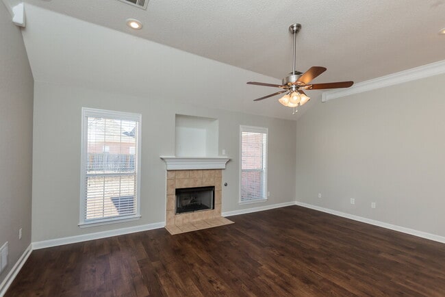 4184 Destin Dr in Olive Branch, MS - Building Photo - Building Photo
