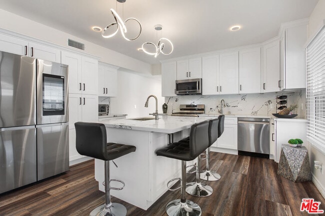 property at 5542 Harold Way