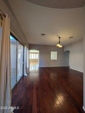 337 West Swan Drive in Chandler, AZ - Building Photo - Building Photo