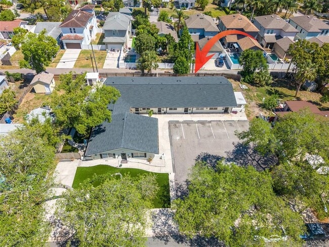 535 32nd Ave N in St. Petersburg, FL - Building Photo - Building Photo