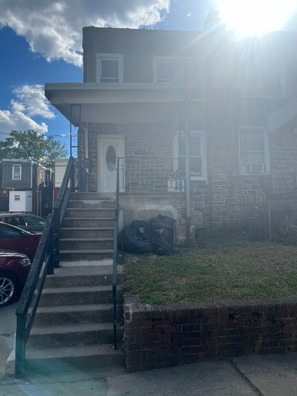 property at 4634 Fernhill Rd