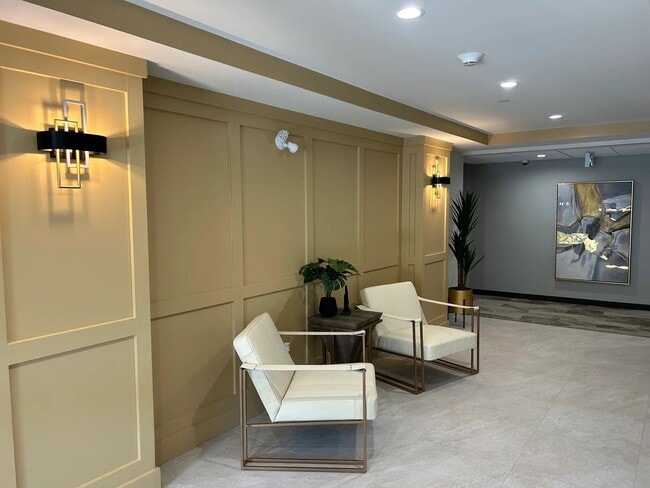 MacArthur's Apartments in Moncton, NB - Building Photo - Building Photo