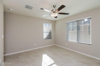 8225 West Odeum Ln in Phoenix, AZ - Building Photo - Building Photo