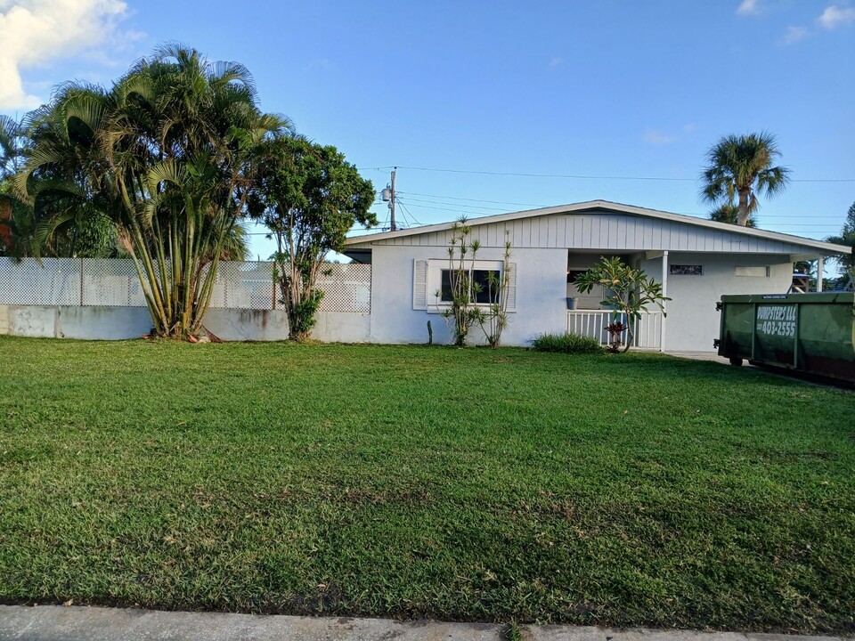 480 Nancie Ave in Merritt Island, FL - Building Photo