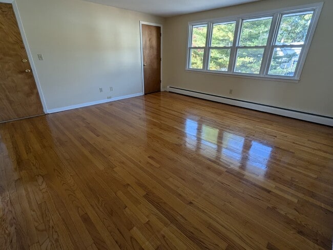 101 Webb St, Unit 4
