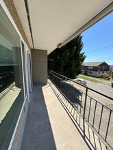 303 N 44th St in Seattle, WA - Foto de edificio - Building Photo