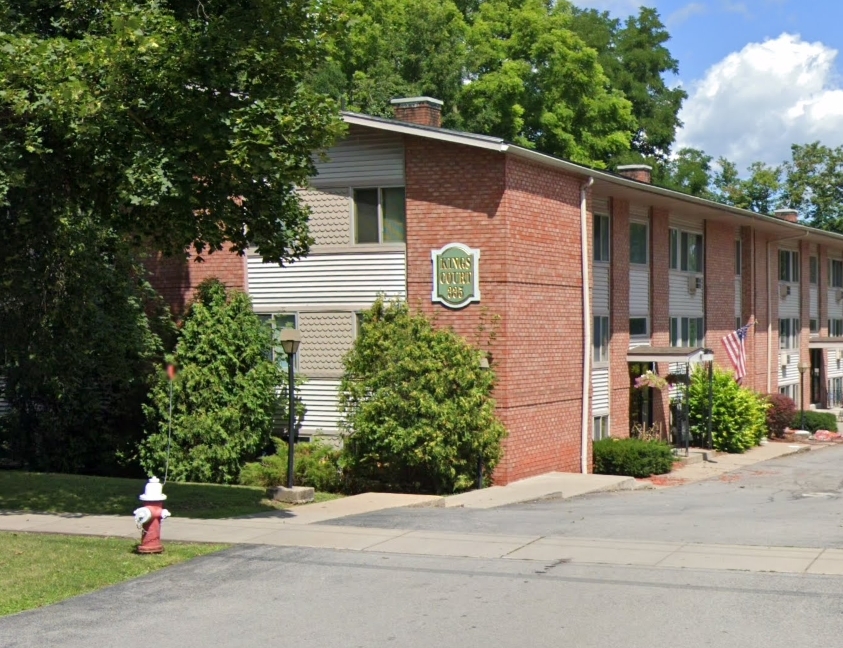 Kings Court Apartments in Palmyra, NY - Building Photo