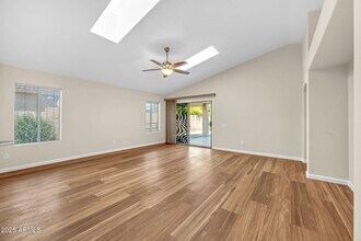 3124 E Roveen Ave in Phoenix, AZ - Building Photo - Building Photo