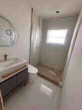 1011 NW 9th St in Homestead, FL - Building Photo - Building Photo