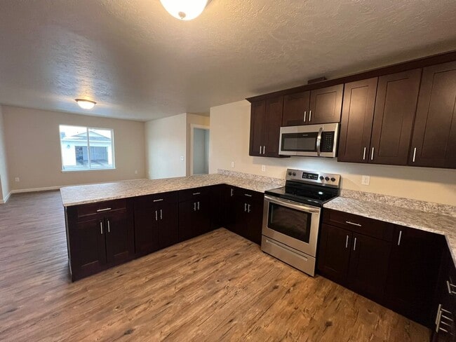 property at 1614 18th Ave
