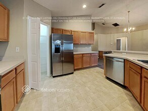 2102 Newtown Rd in Groveland, FL - Building Photo - Building Photo