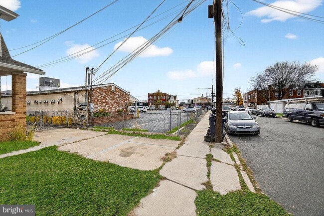 property at 18 Myrtle Ave