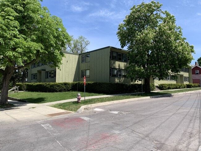 222 Summit St, Unit 6