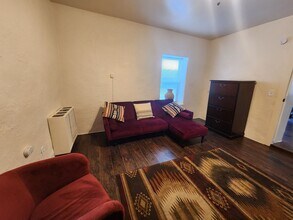 908 15th St NW in Albuquerque, NM - Building Photo - Building Photo