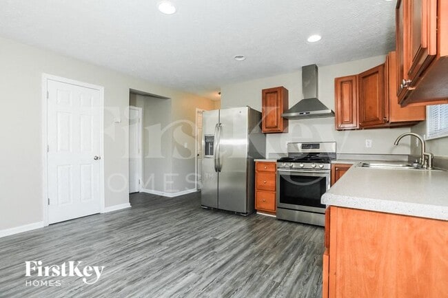 property at 3917 Catawba Hills Dr
